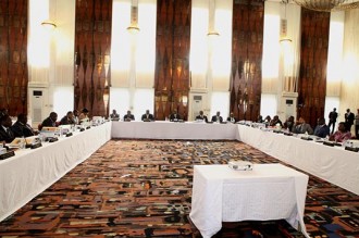 Koacinaute : Démocratie, justice, sécurité et économie, dans quel ordre les rentrer en Côte d'ivoire et en Afrique?